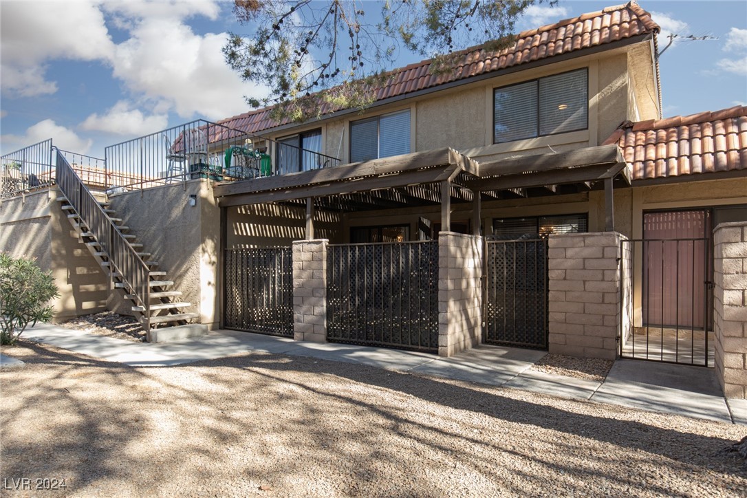 1889 Avacado Court, Henderson, Nevada image 4