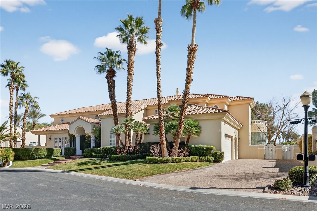 22 Burning Tree Court