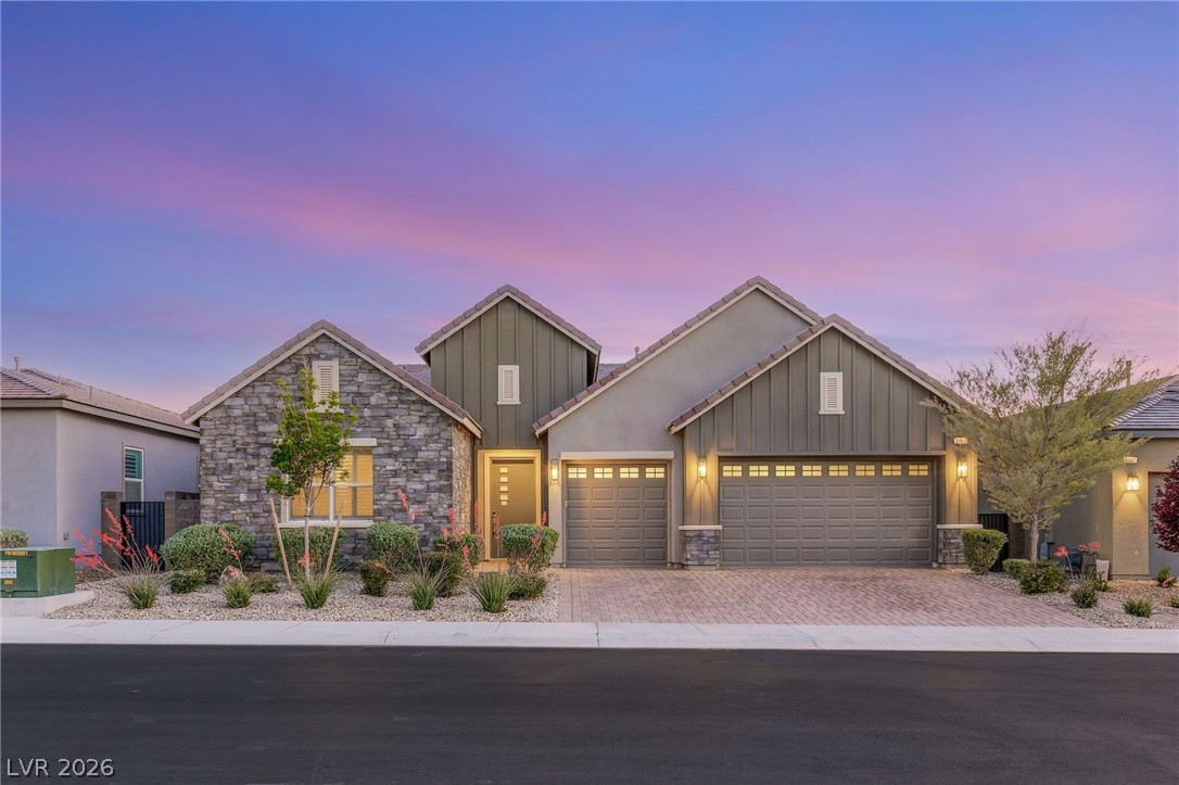 2711 Canvas Sky Street