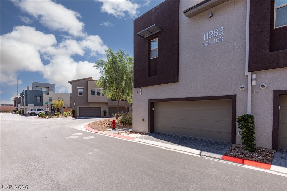 11283 Cactus Tower Avenue 101