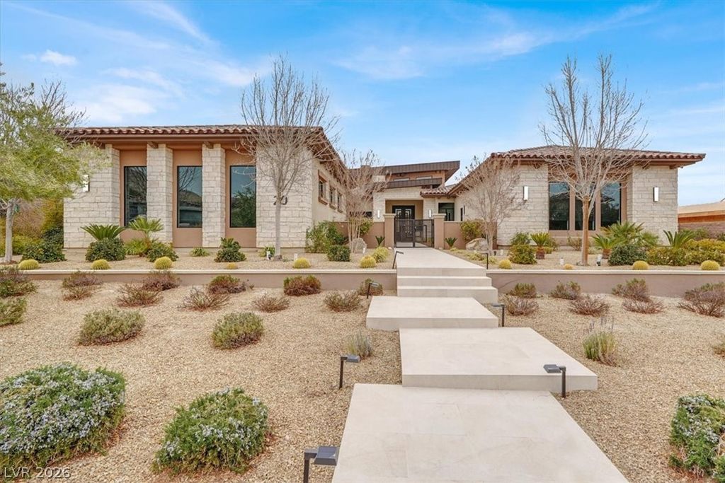 Photo of 20 Pebble Hills Court, Las Vegas, NV 89141 (MLS # 2770787)