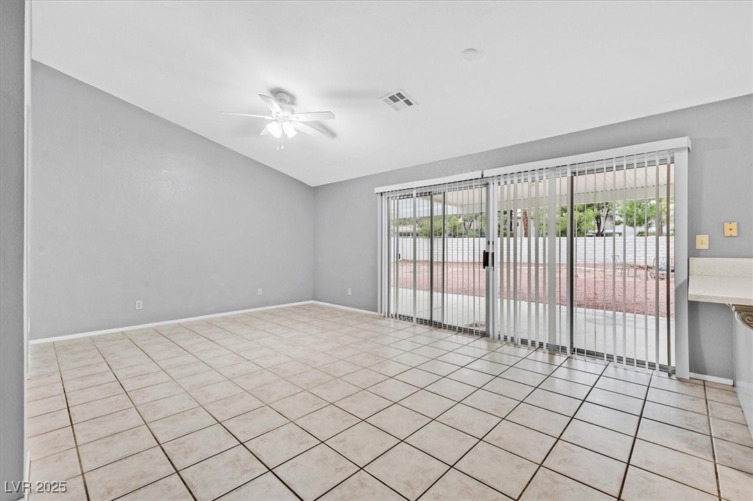 Las Vegas, Nevada 89117, United States, 3 Bedrooms Bedrooms, ,2 BathroomsBathrooms,Residential,Active,201358