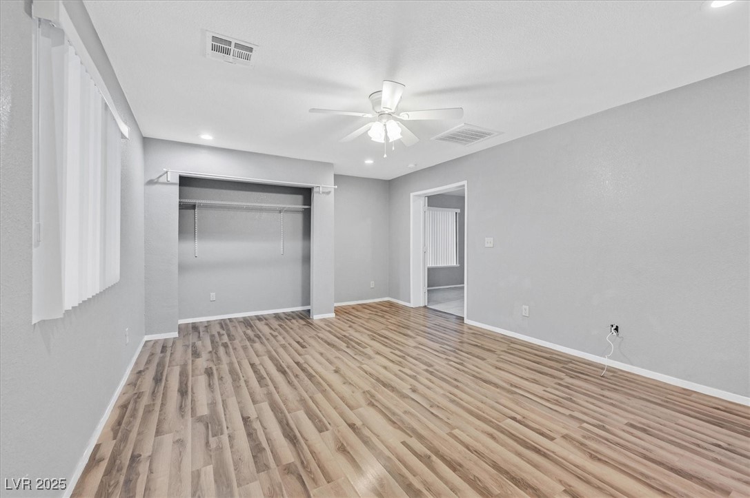 Las Vegas, Nevada 89117, United States, 3 Bedrooms Bedrooms, ,2 BathroomsBathrooms,Residential,Active,201358