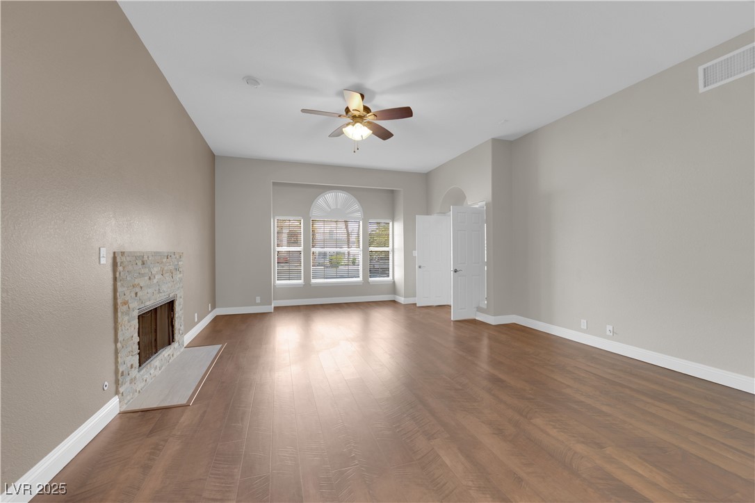 2595 Aviv Court