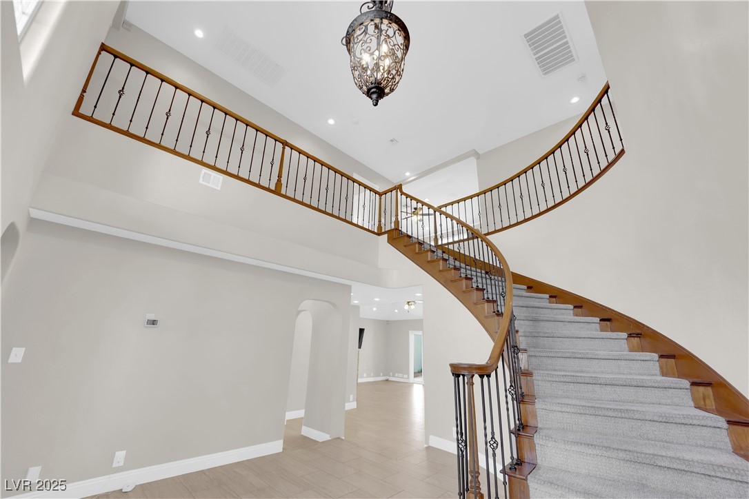 2595 Aviv Court