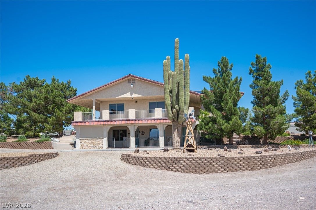 1106 E Athens Avenue