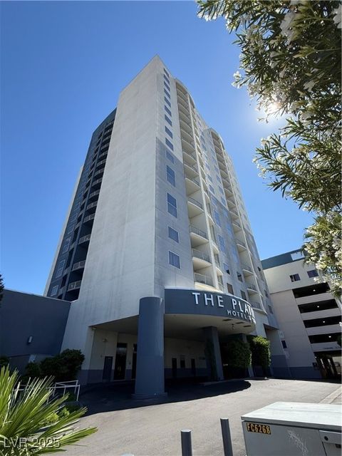 Photo of 211 E Flamingo Road #414, Las Vegas, NV 89169 (MLS # 2720497)