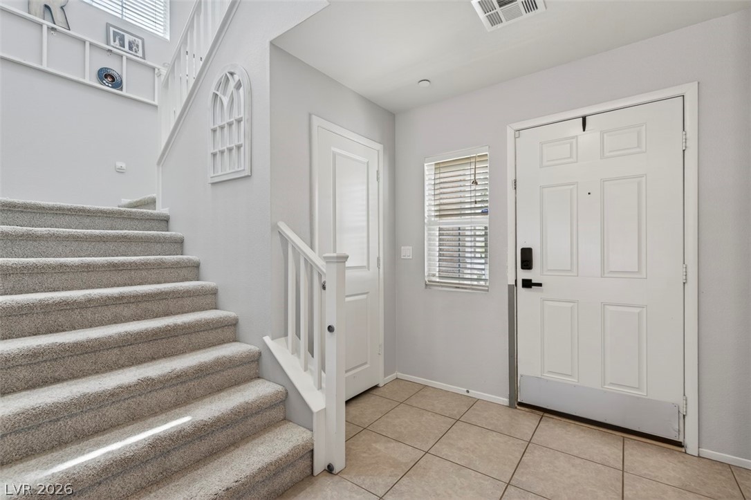 3232 Romanesque Art Avenue