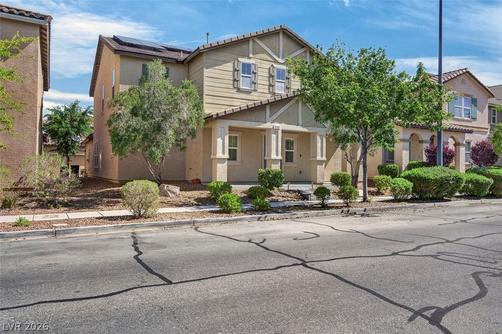 Photo of 3232 Romanesque Art Avenue, Henderson, NV 89044 (MLS # 2778887)
