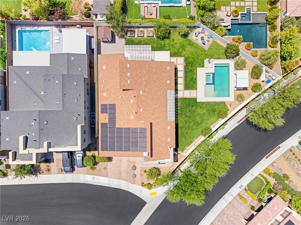 2553 Bridle Oaks Court