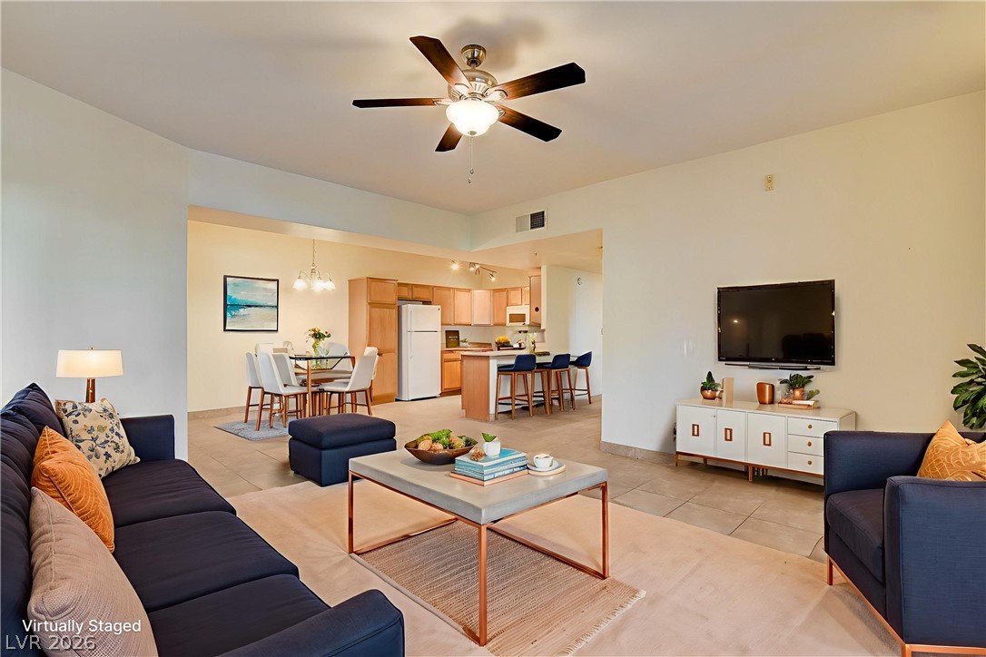 2291 W Horizon Ridge Parkway 7138