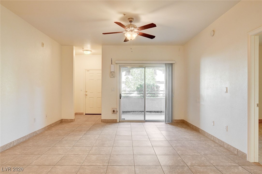 2291 W Horizon Ridge Parkway 7138