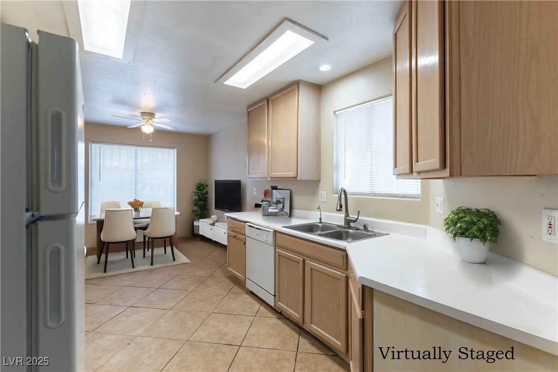 1560 JAMIELINN Lane 101