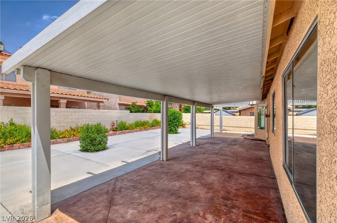 933 Derringer Lane