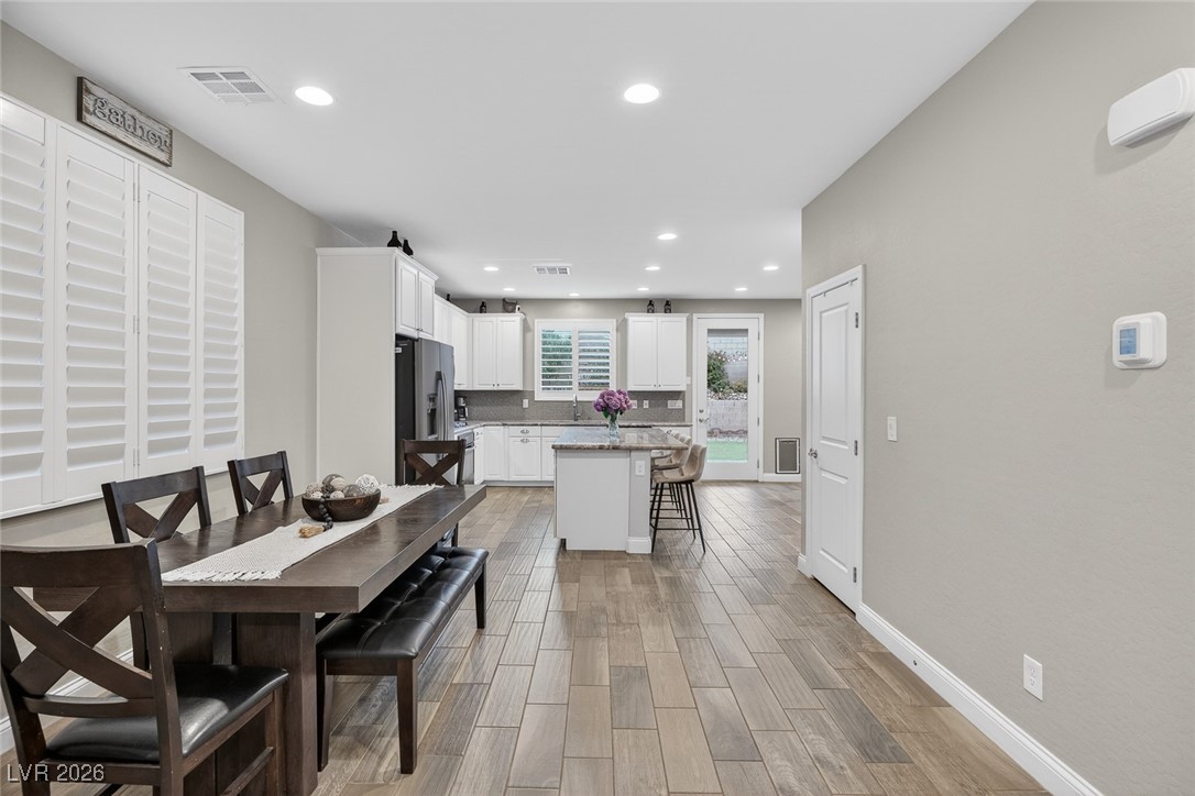 8623 Reynolds Spring Street