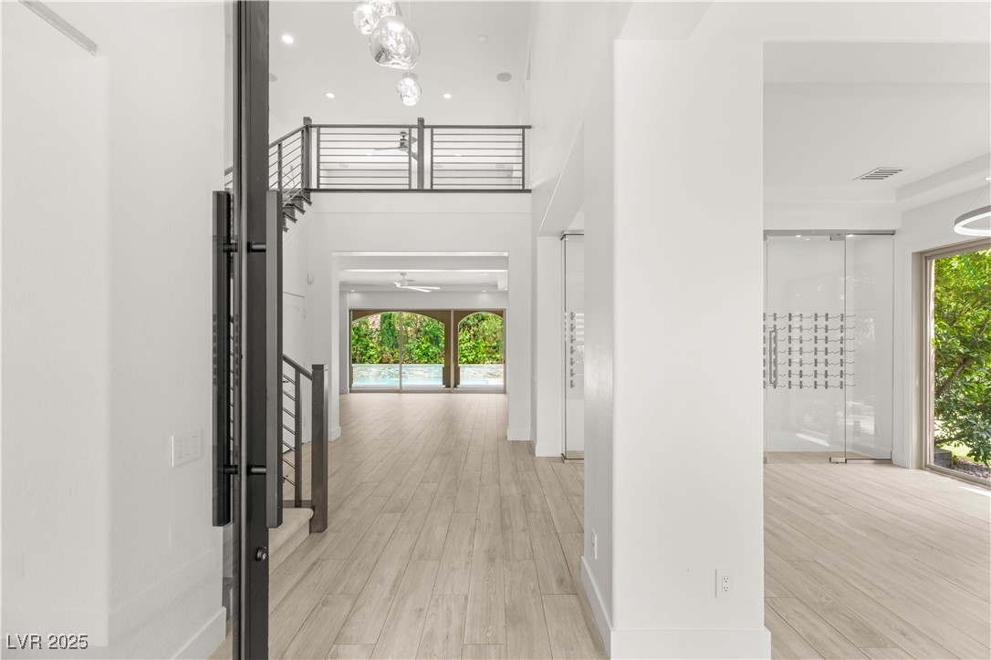 2240 Boutique Avenue