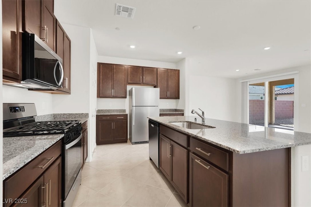 Henderson, Nevada 89044, United States, 4 Bedrooms Bedrooms, ,3 BathroomsBathrooms,Residential,Active,503