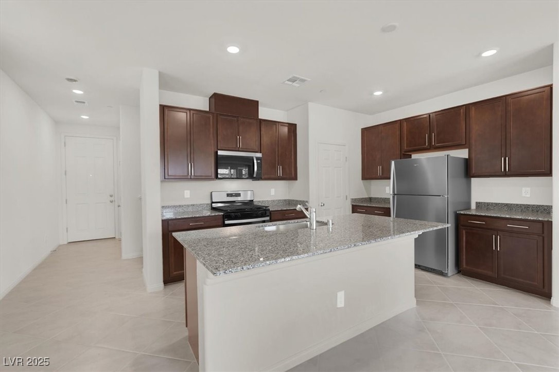 Henderson, Nevada 89044, United States, 4 Bedrooms Bedrooms, ,3 BathroomsBathrooms,Residential,Active,503