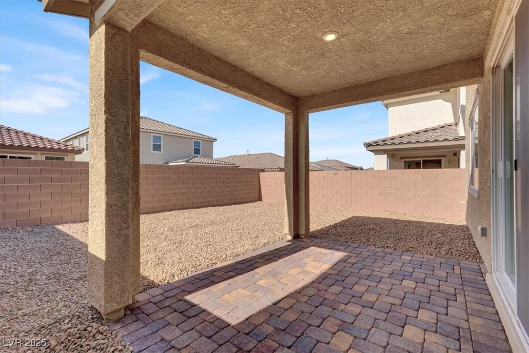 Henderson, Nevada 89044, United States, 4 Bedrooms Bedrooms, ,3 BathroomsBathrooms,Residential,Active,503