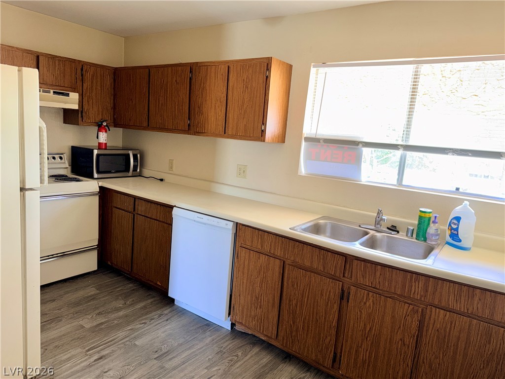 1303 Darlene Way 402B