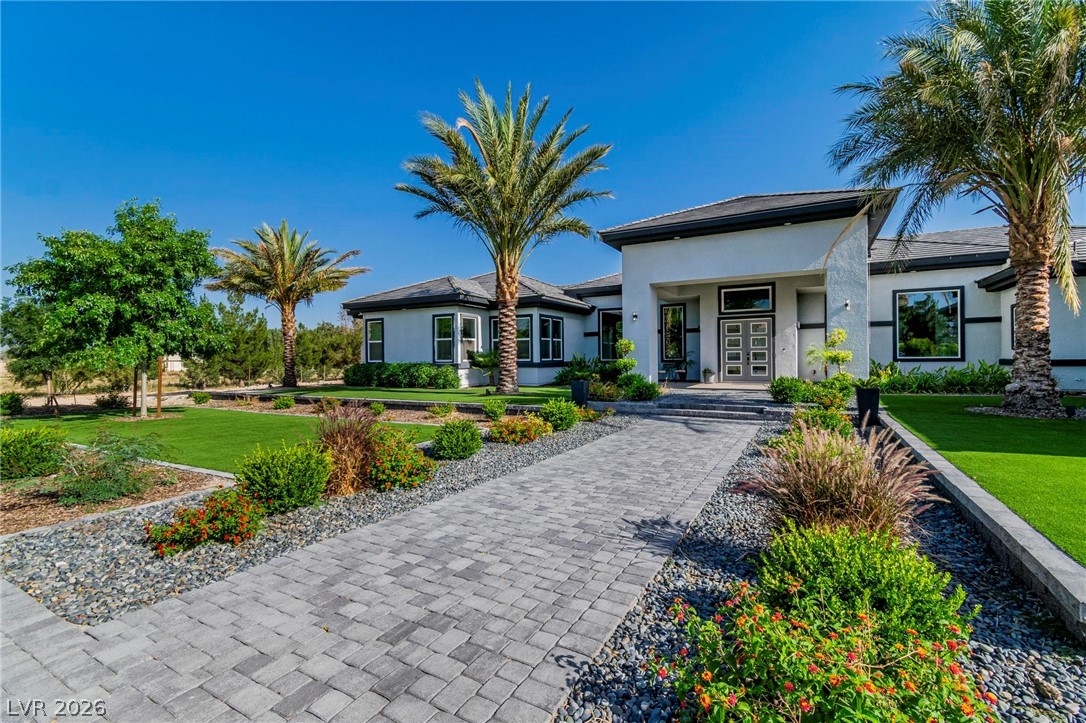 6731 Via Provenza Avenue