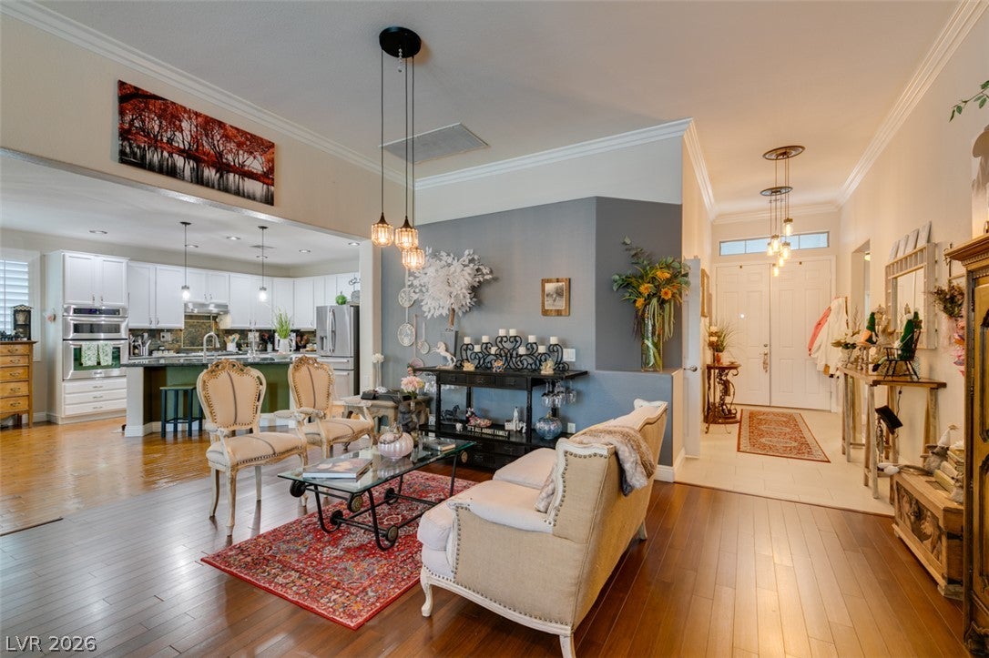 6310 W Azure Drive