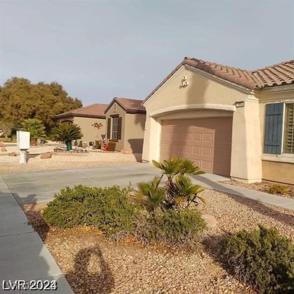 Photo of 1652 Black Fox Canyon Road, Henderson, NV 89052 (MLS # 2692052)