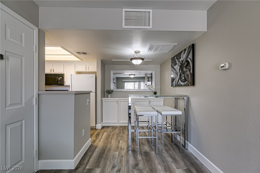 8070 Russell Road 2136