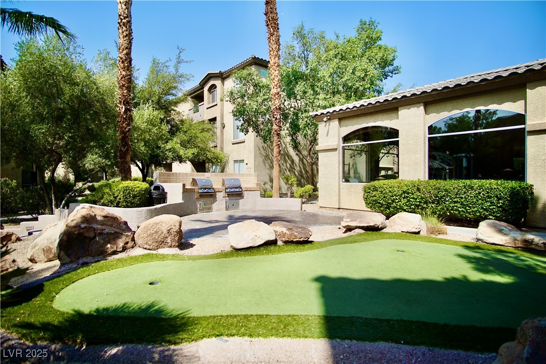 4400 S Jones Boulevard 2102