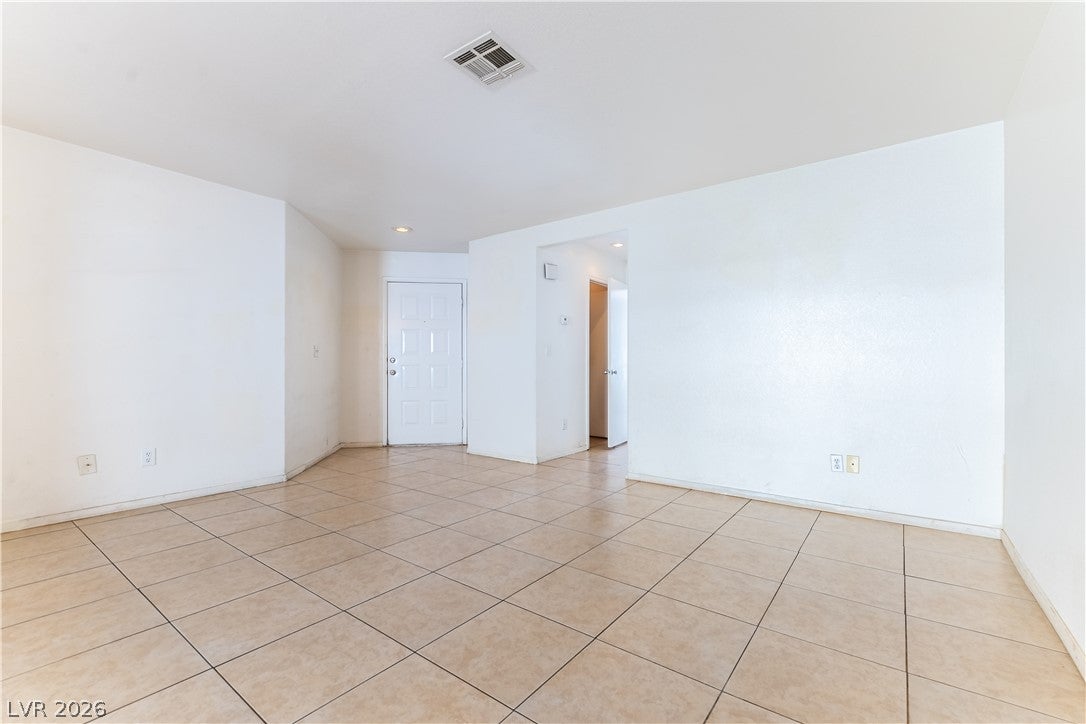 1420 JAMIELINN Lane 102