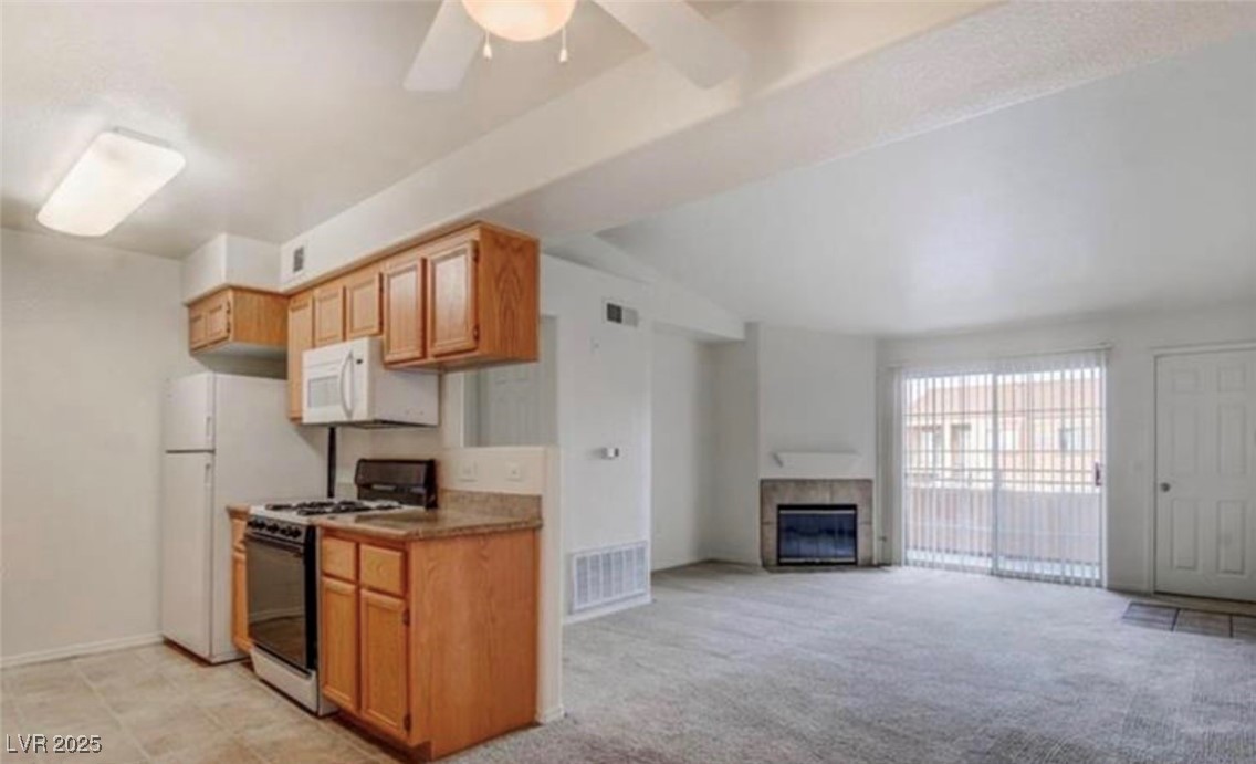 3318 N Decatur Boulevard 2103