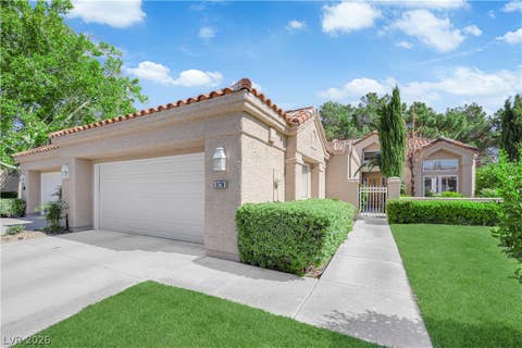 Townhouse For Sale - 8170 Round Hills Circle<br/> Las Vegas, NV 89113