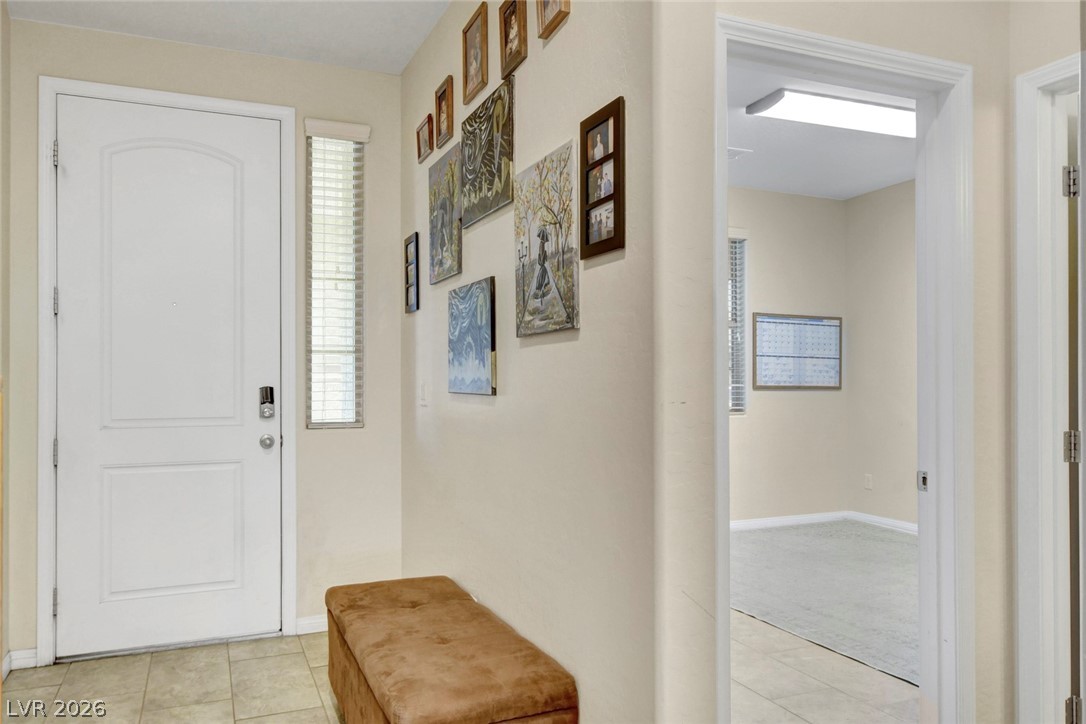 355 Mano Destra Lane