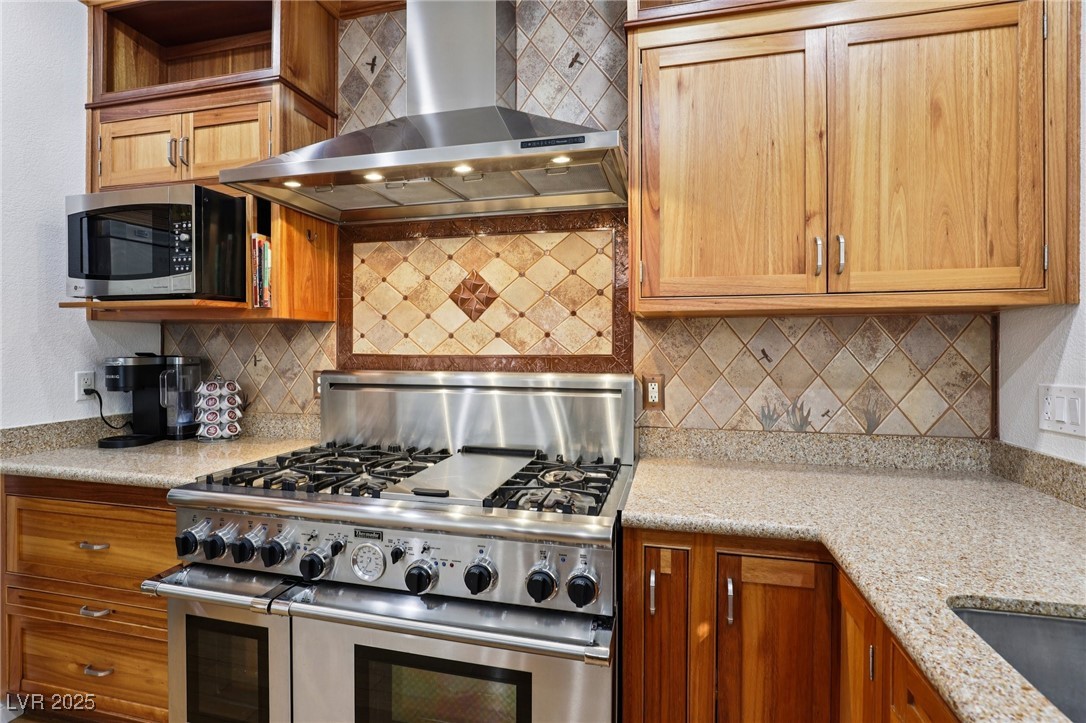 2696 Spruce Creek Drive