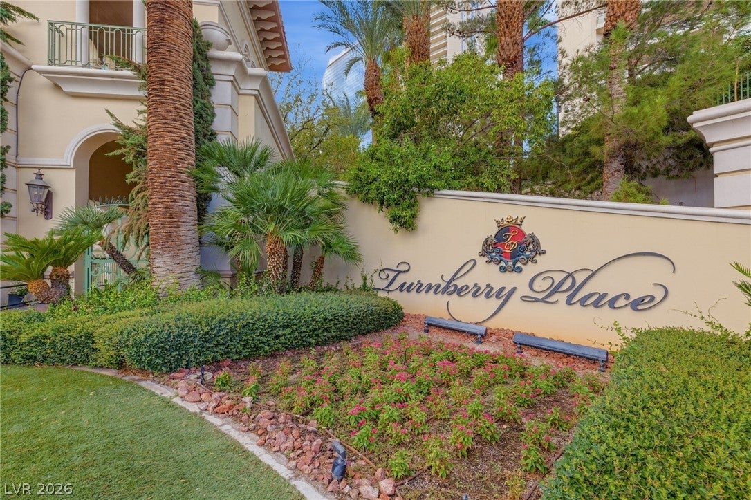 2747 Paradise Road 501