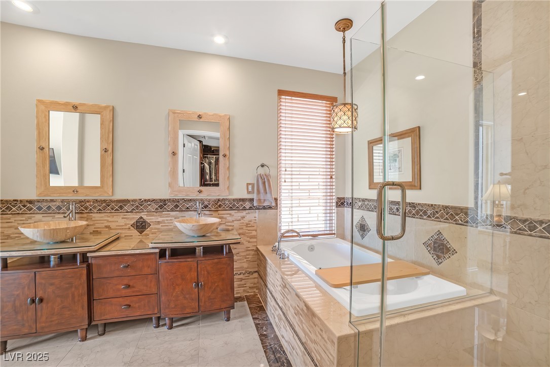32 Cerchio Basso, Henderson, Nevada image 17