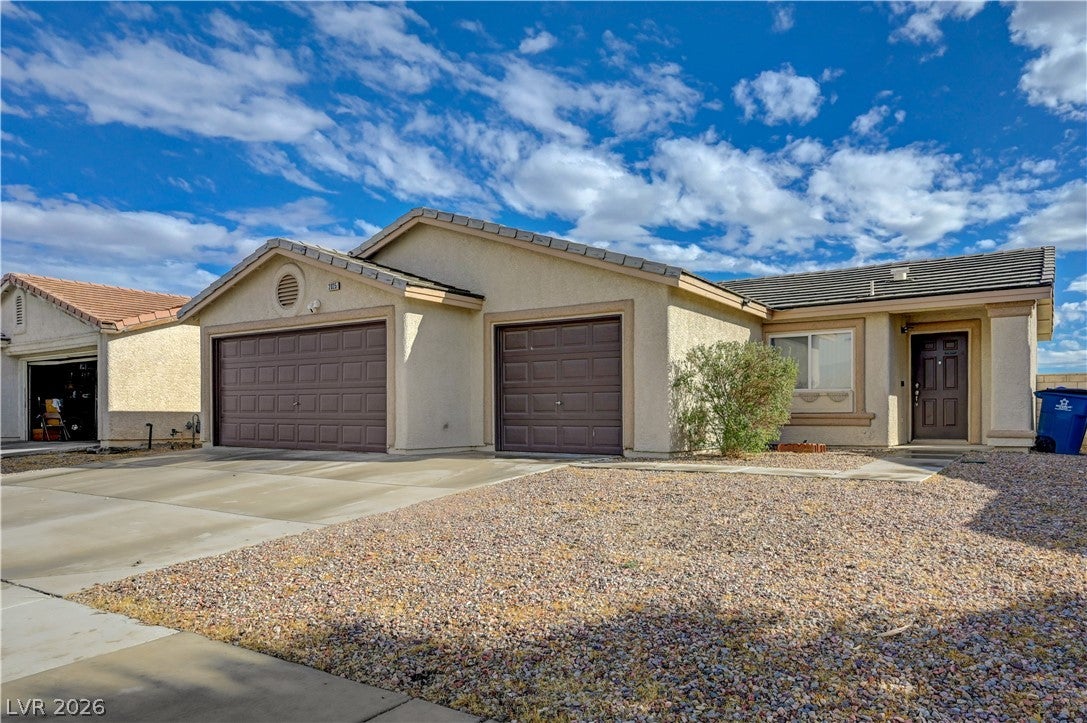 2025 Hollow Oak Avenue