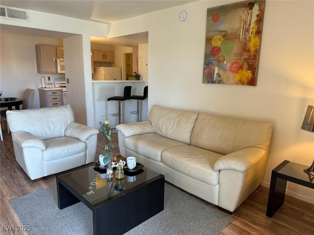 7885 W Flamingo Road 1002