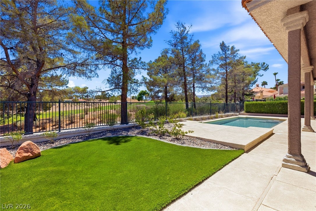8649 Robinson Ridge Drive