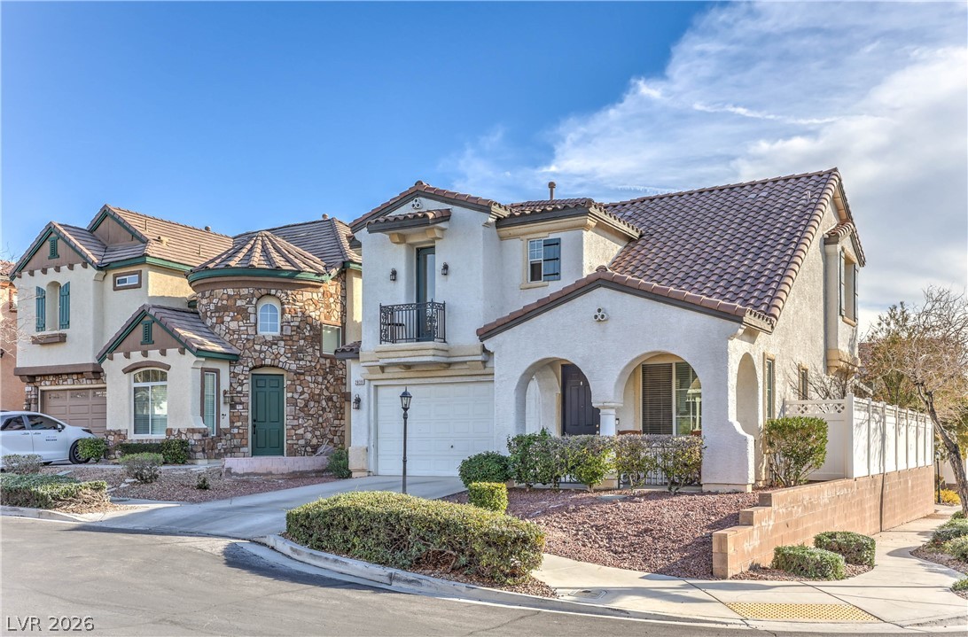 2839 Glistening Grove Avenue