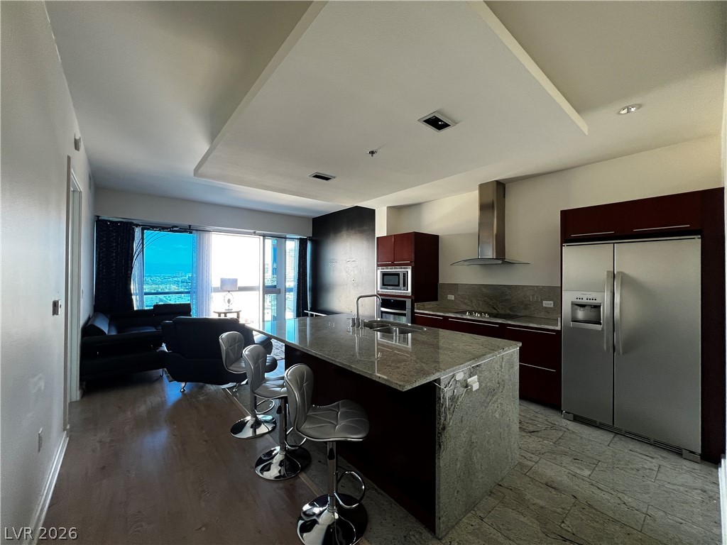 4471 Dean Martin Drive 906