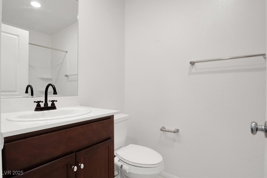 North Las Vegas, Nevada 89086, United States, 4 Bedrooms Bedrooms, ,3 BathroomsBathrooms,Residential,Active,164808