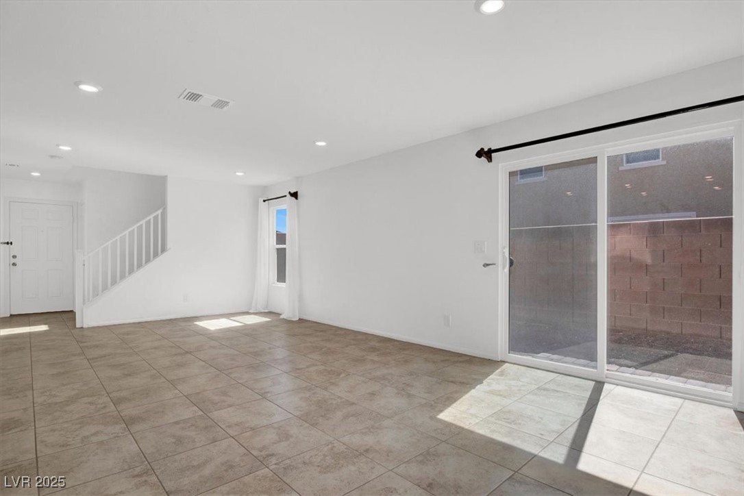 North Las Vegas, Nevada 89086, United States, 4 Bedrooms Bedrooms, ,3 BathroomsBathrooms,Residential,Active,164808