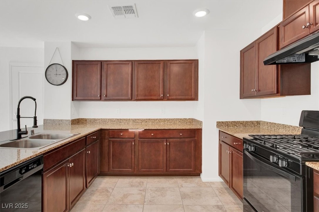 North Las Vegas, Nevada 89086, United States, 4 Bedrooms Bedrooms, ,3 BathroomsBathrooms,Residential,Active,164808