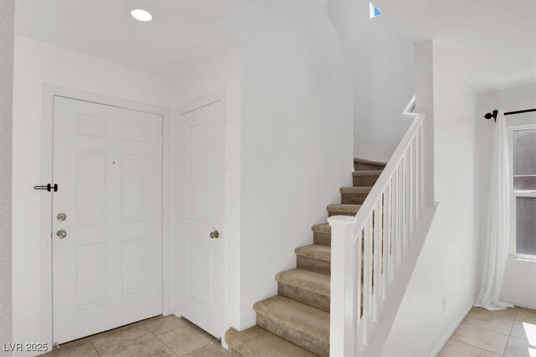 North Las Vegas, Nevada 89086, United States, 4 Bedrooms Bedrooms, ,3 BathroomsBathrooms,Residential,Active,164808