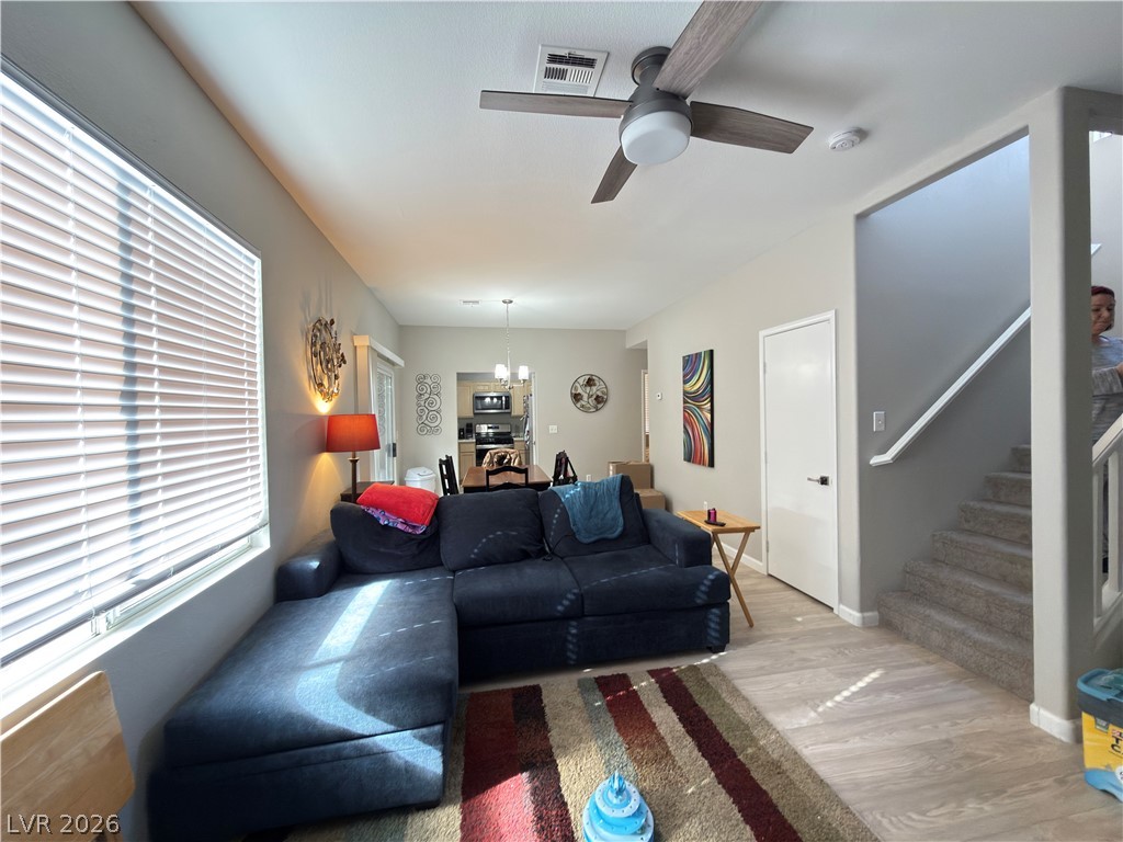 1477 Summer Glow Avenue