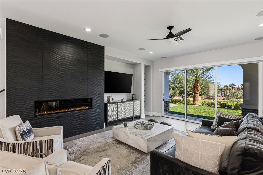2042 Country Cove Court