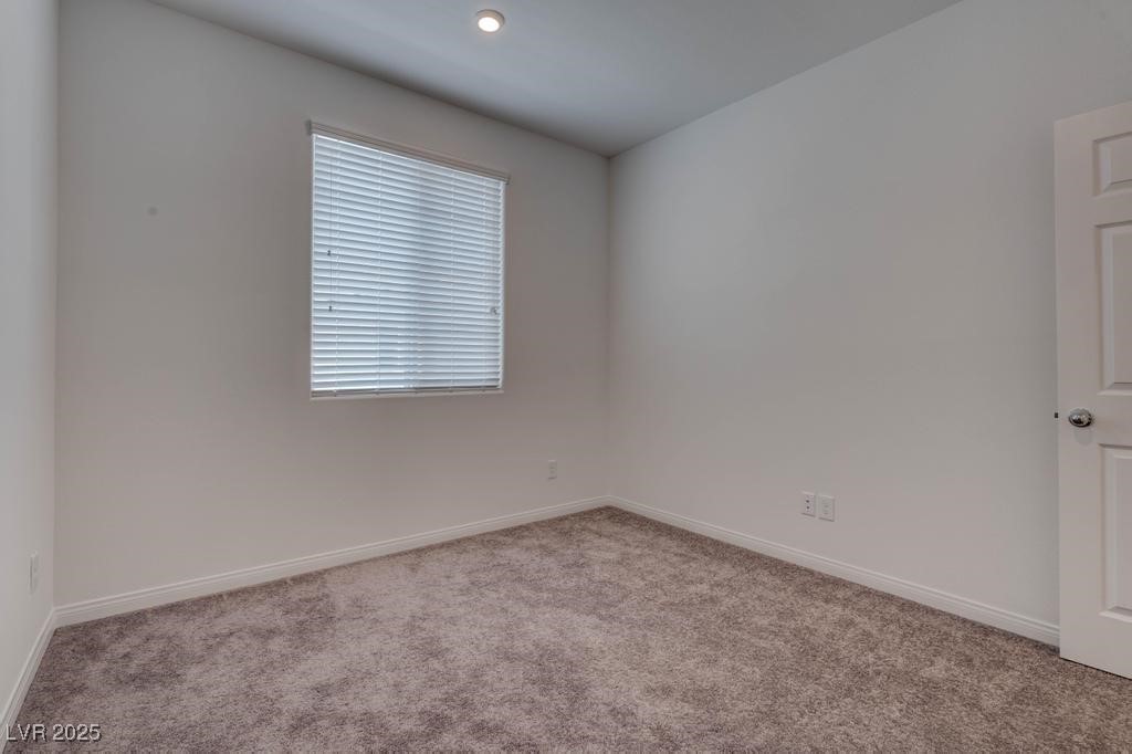 Las Vegas, Nevada 89113, United States, 3 Bedrooms Bedrooms, ,2 BathroomsBathrooms,Residential,Active,97703