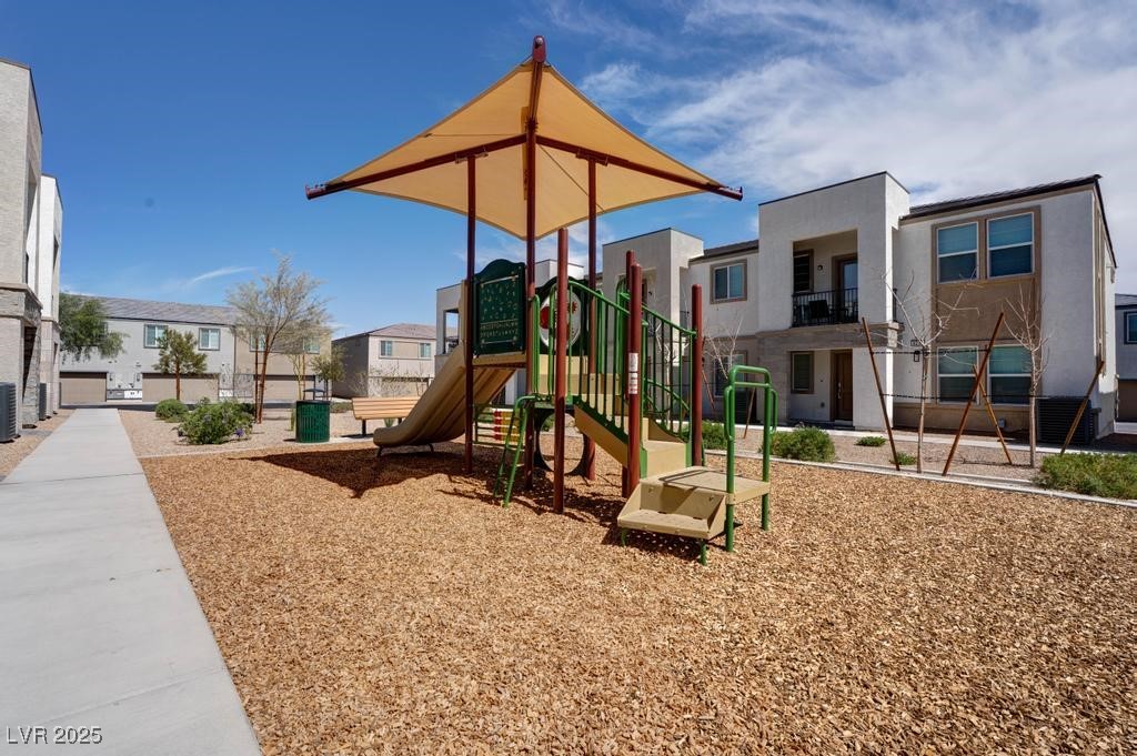 Las Vegas, Nevada 89113, United States, 3 Bedrooms Bedrooms, ,2 BathroomsBathrooms,Residential,Active,97703