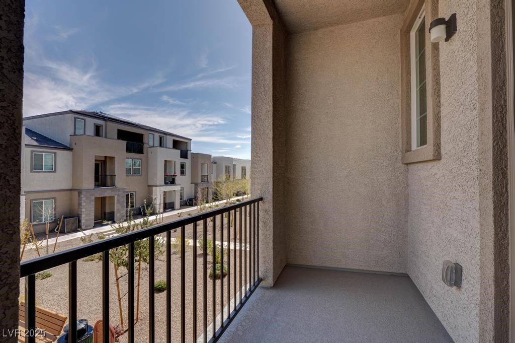 Las Vegas, Nevada 89113, United States, 3 Bedrooms Bedrooms, ,2 BathroomsBathrooms,Residential,Active,97703